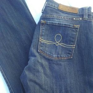 💮 LUCKY JEANS